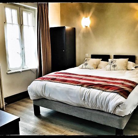 Logis Hotel La Foret Senonches Kültér fotó