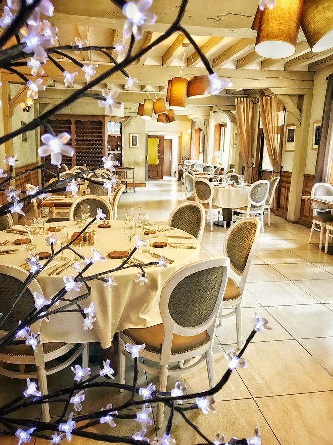 Logis Hotel La Foret Senonches Kültér fotó