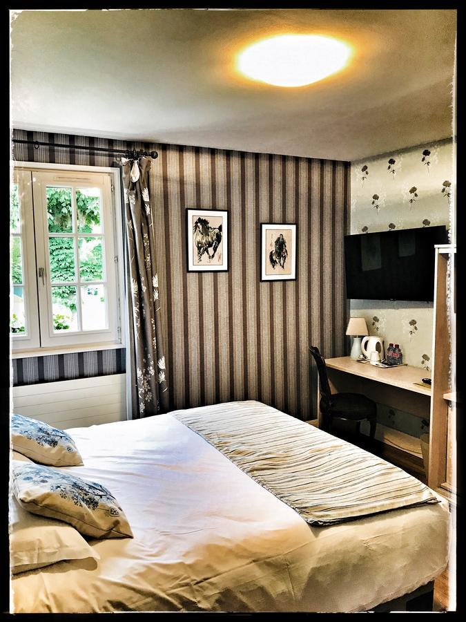 Logis Hotel La Foret Senonches Kültér fotó