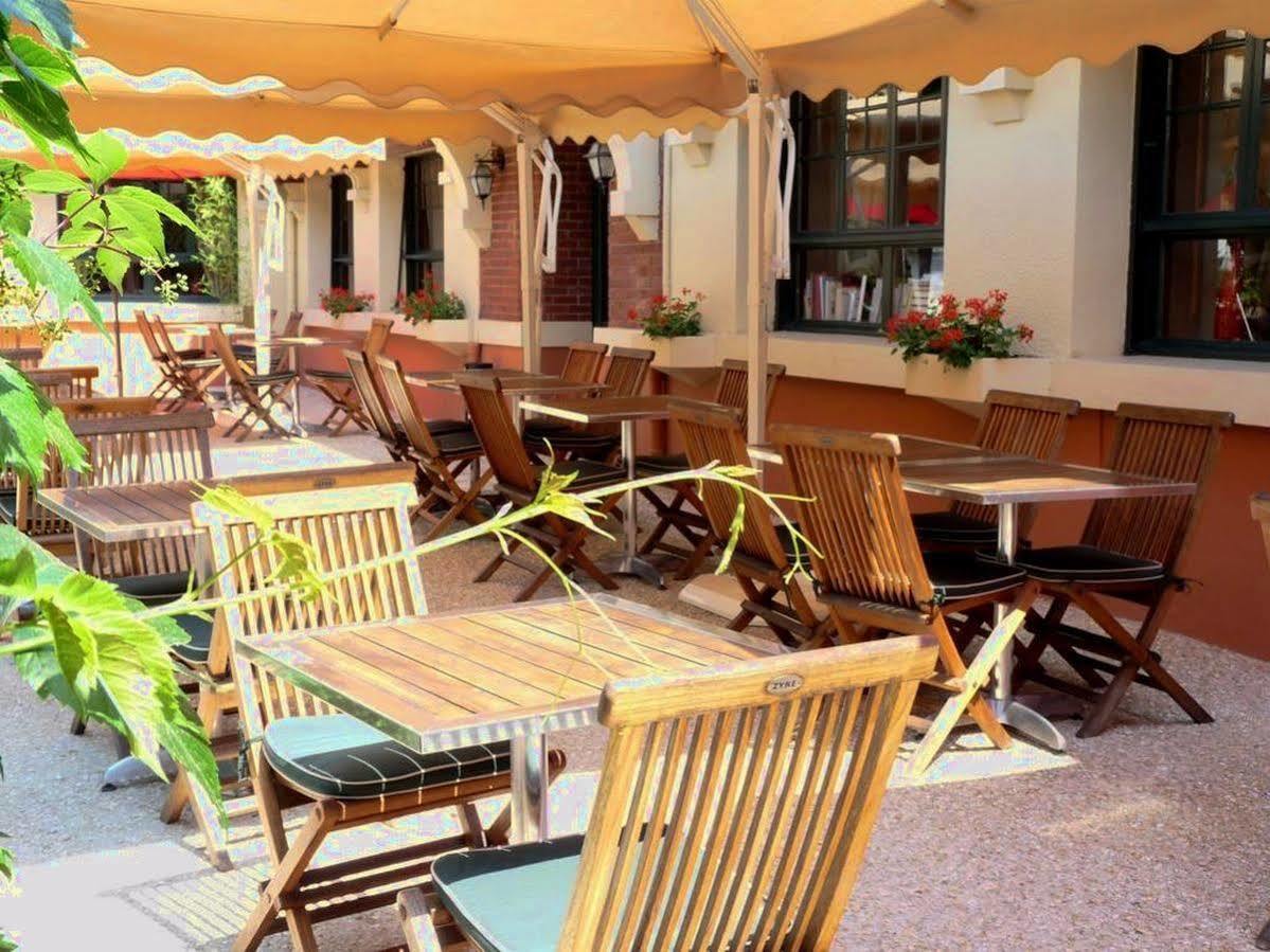 Logis Hotel La Foret Senonches Kültér fotó